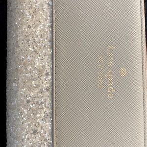 Kate Spade wallet - not certain of authenticity